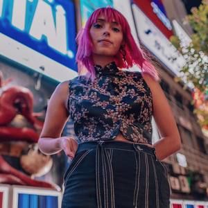 Meet your Posher, Miriam